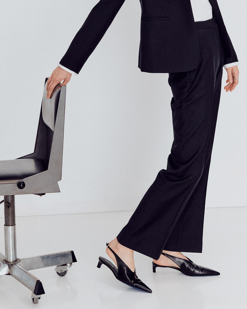 0900 Silk Lined Wool Pant non-variant image 5